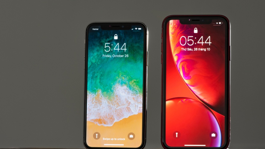 iPHone XE iPhone SE 2