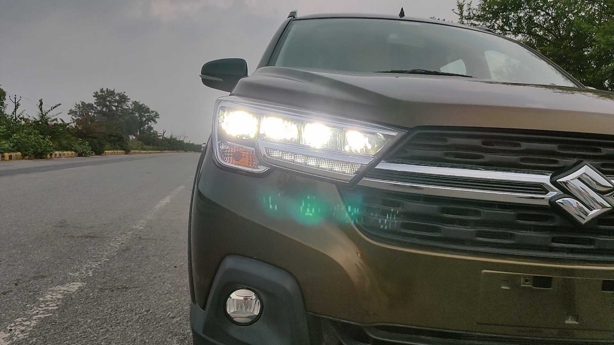 Maruti Suzuki XL6 Review Ertiga Innova