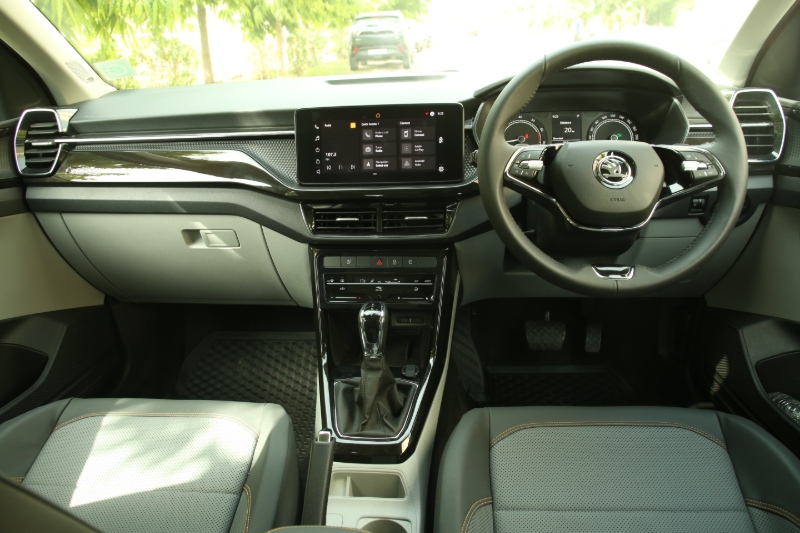 cockpit of skoda kushaq