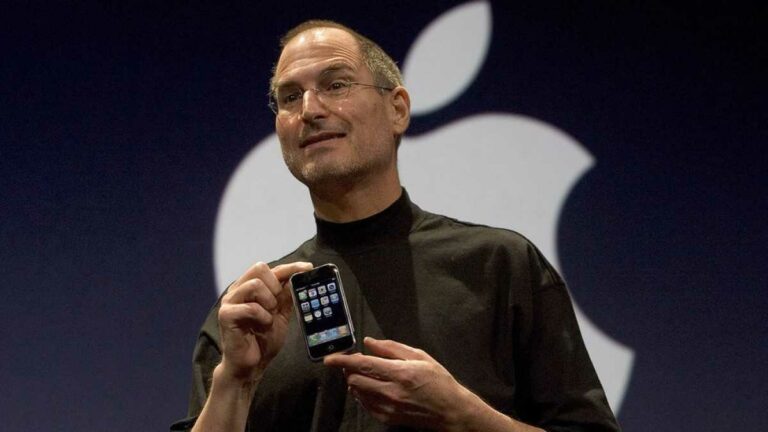 steve jobs iphone and ipod nano