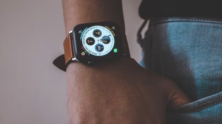 Snapdragon watch representative image.