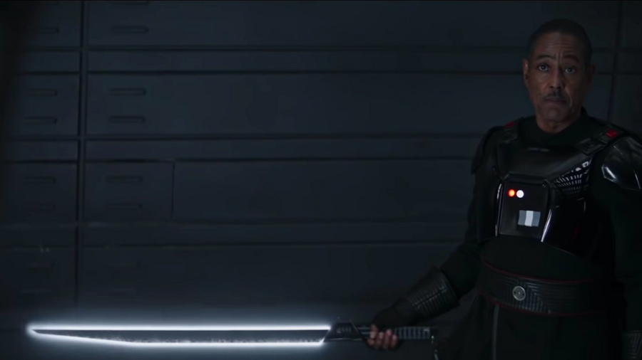 the mandalorian dark saber