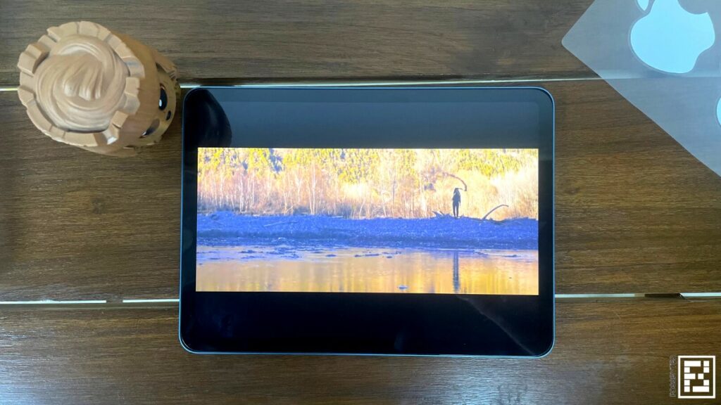 4. iPad YouTube normal view