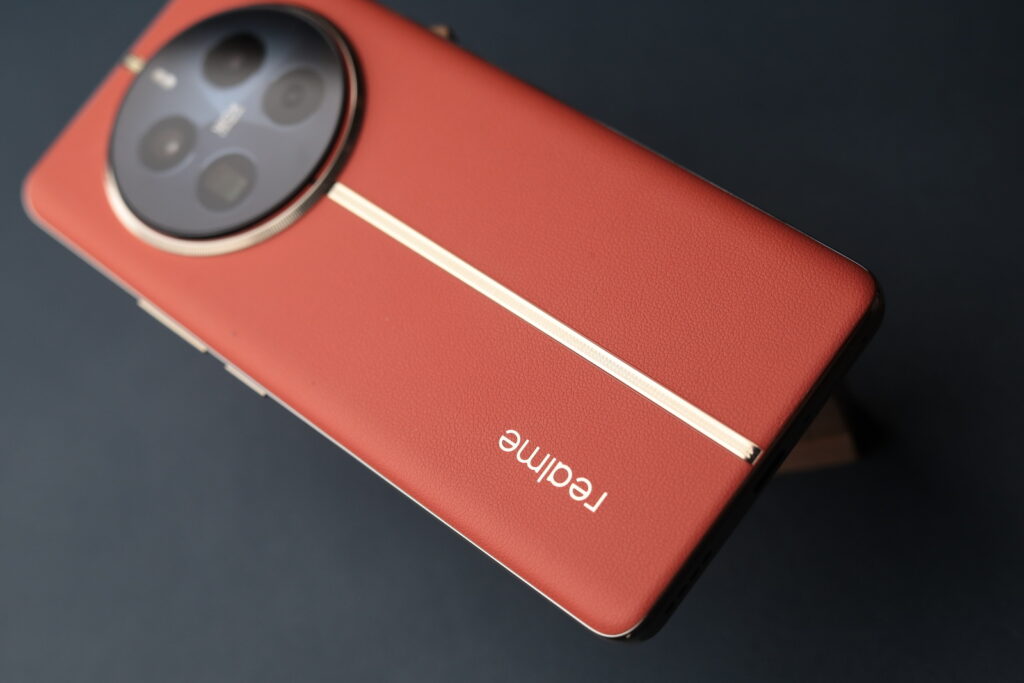 Image of the vegan leather back